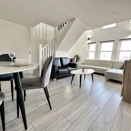 Luxury Duplex City Centre Apartment Leeds  Exteriör bild